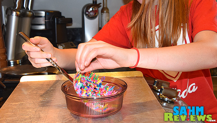 Carefully remove the bead bowl from the baking dish. - SahmReviews.com