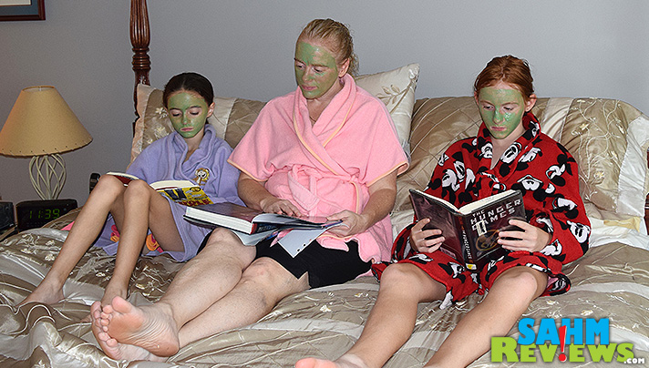 Quality mother/daughter time with our in-home spa. - SahmReviews.com
