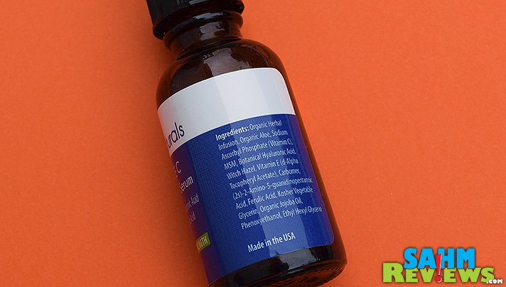 Natural is in the name. Ingredients support it. Treat your skin right with Azure Naturals Ultimate C Skin Care Serum - SahmReviews.com #beauty #skincare