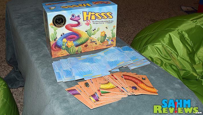 Looking for a kid-friendly game? Try Hisss by Gamewright. - SahmReviews.com #KidReview