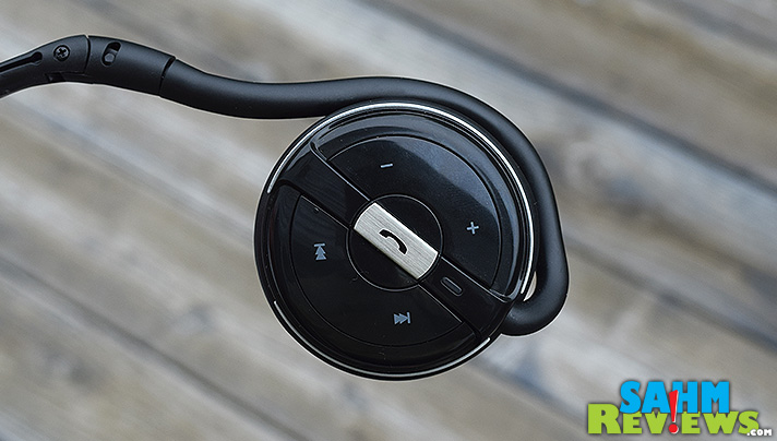 Lightweight and very long battery life.  The Kinivo BTH240 should probably be your next set of wireless headphones. - SahmReviews.com