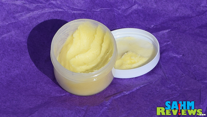 Almond & Cinnamon Hair Mask by Old Wives Tail smells great! - SahmReviews.com