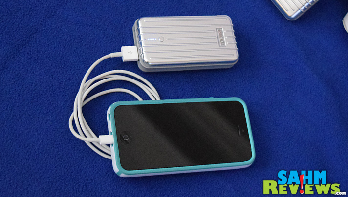 Power banks come in a variety of sizes and charging abilities. - SahmReviews.com