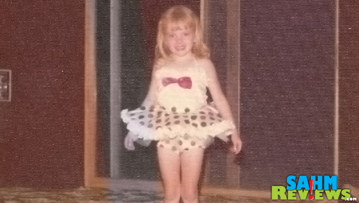 Nicole circa 1973. When she first learned to dance! - SahmReviews.com 