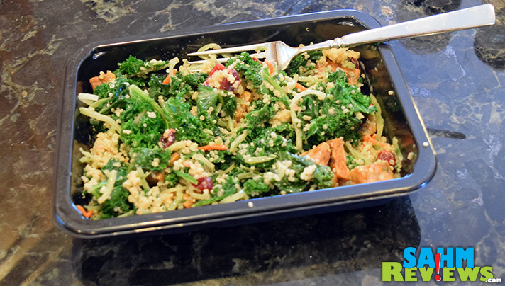 This Kale & Quinoa Salad from Veestro comes frozen. Just thaw overnight then it's ready to eat. - SahmReviews.com