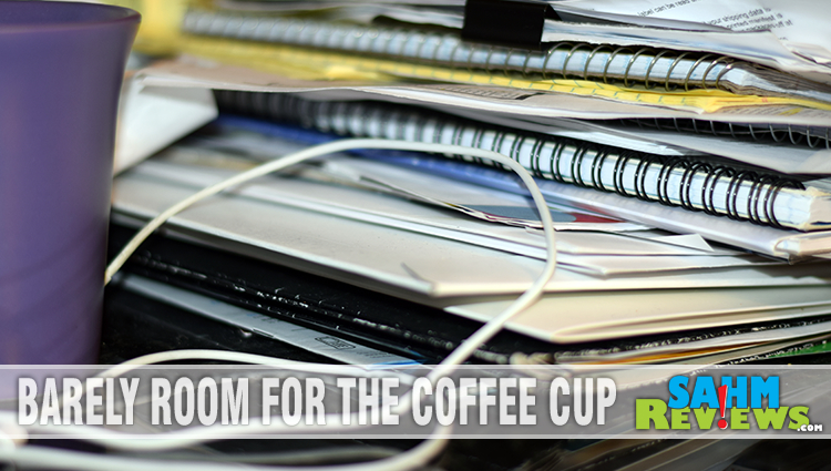 Your desk, home and life don't need to be a cluttered mess. Here are 10 tools to get organized. - SahmReviews.com