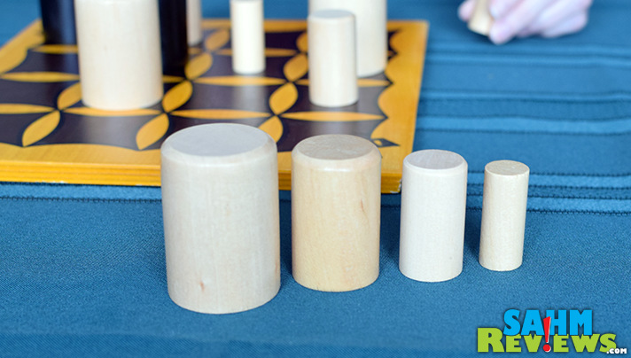 Another fun game we found at our local thrift store, and yes, it's another abstract! Check out Gobblet by Blue Orange Games! - SahmReviews.com
