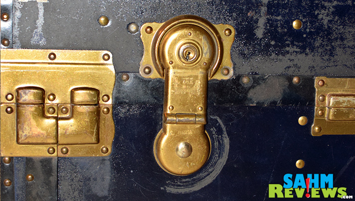 How secure are the locks you have on your various online accounts? - SahmReviews.com #BetterMoments