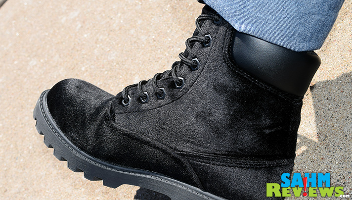 Lugz Empire Hi VT boots are comfortable and fashionable. - SahmReviews.com