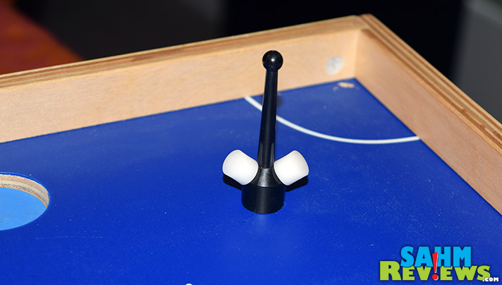 Use magnets to control your pieces in KLASK dexterity game! - SahmReviews.com