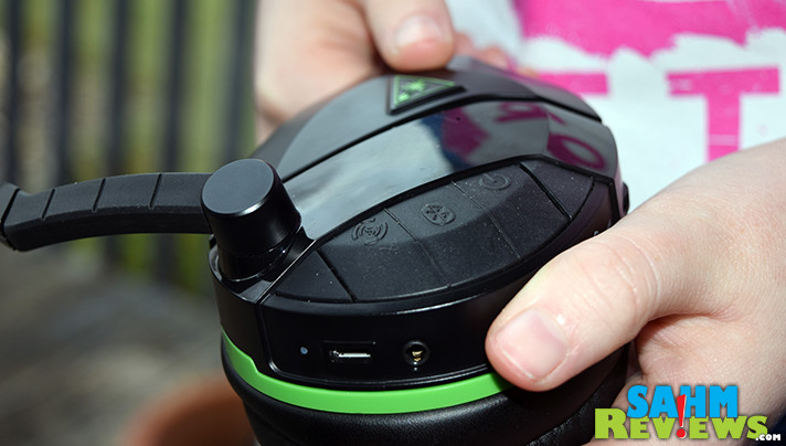 A small area is bad when you're trying to work with noise in the background. This new Turtle Beach Stealth 700 Headset solved our noise pollution issue! - SahmReviews.com
