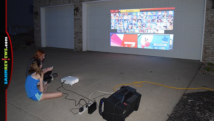 Be the talk of your friends and neighbors by hosting an outdoor video game tournament using a BenQ projector! - SahmReviews.com