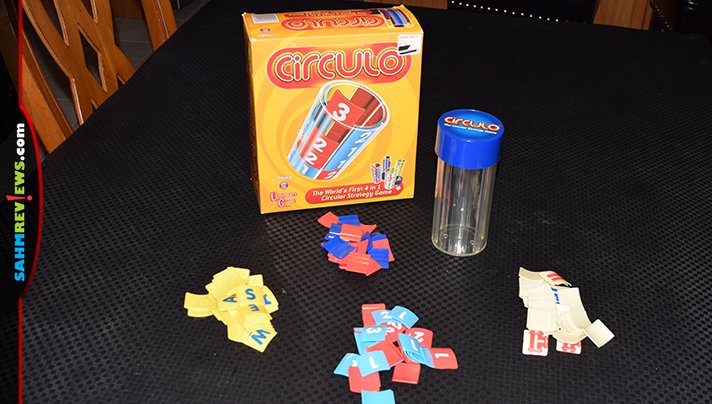 This cylindrical find houses four different games! Circulo by University Games was one of the three things we picked up at an out of town Goodwill! - SahmReviews.com
