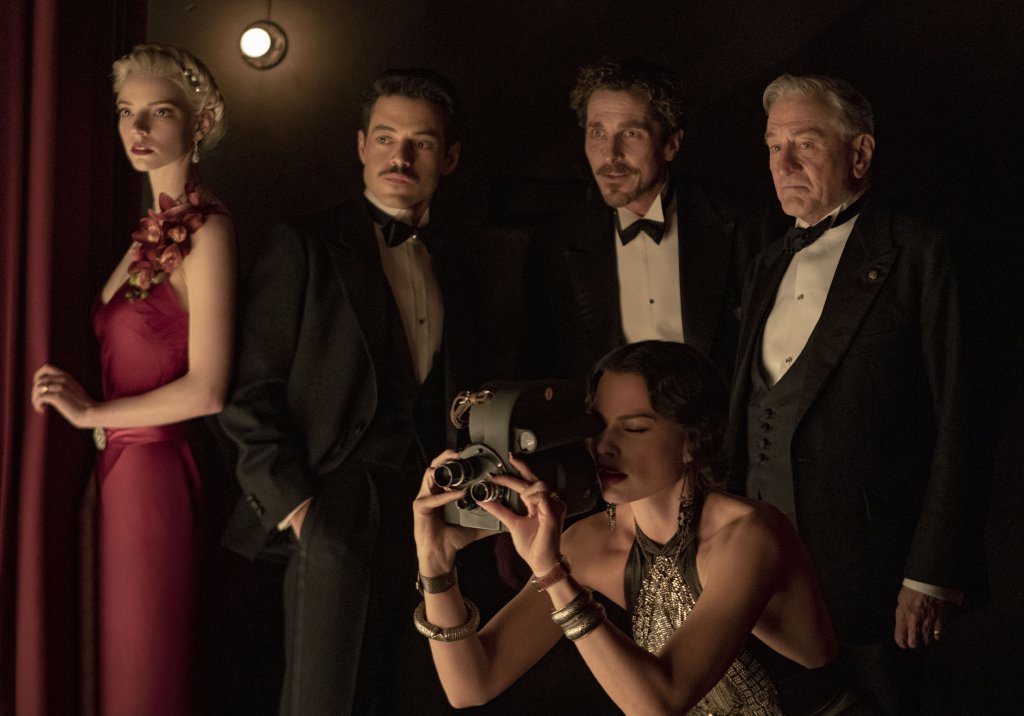 Robert De Niro, Christian Bale, Rami Malek, Margot Robbie, Anya Taylor-Joy star in a Amsterdam. - SahmReviews.com